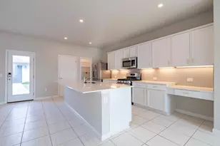 8720 Whitter Dr, Austin, TX 78747 - Photo 6