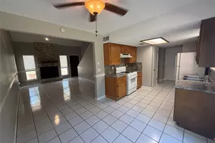 7001 Winedale Dr, Austin, TX 78759 - Photo 2