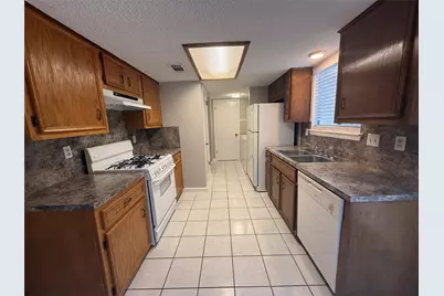 7001 Winedale Drive #B, Austin, TX 78759 - Photo 4