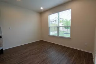 3651 Sandy Brook Dr, Round Rock, TX 78665 - Photo 16