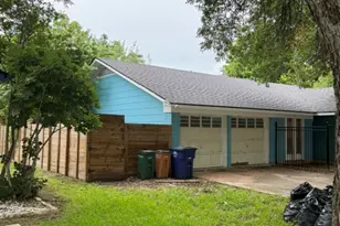 1608 Colony Creek Dr, Austin, TX 78758 - Photo 30