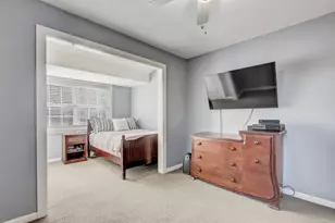 2104 W 10th St, Austin, TX 78703 - Photo 26