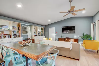 2104 W 10th Street, Austin, TX 78703 - Photo 16