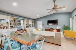 2104 W 10th St, Austin, TX 78703 - Photo 16