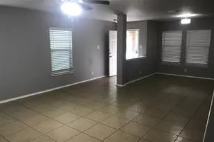 109 Cypress Ct, San Marcos, TX 78666 - Photo 2