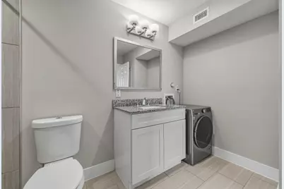 935 La Posada Drive #144, Austin, TX 78752 - Photo 18