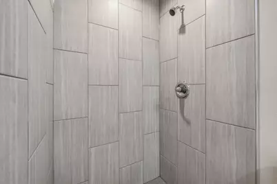 935 La Posada Drive #144, Austin, TX 78752 - Photo 20