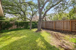 9305 Donner Ln, Austin, TX 78749 - Photo 36