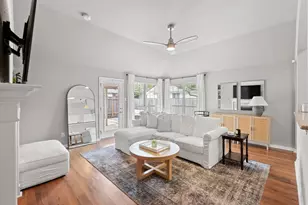 9305 Donner Ln, Austin, TX 78749 - Photo 12