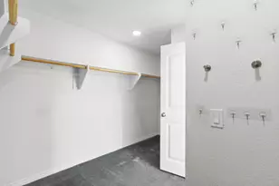 11221 Mickelson Dr, Austin, TX 78747 - Photo 18