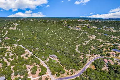 18610 W Reed Parks Road, Jonestown, TX 78645 - Photo 10