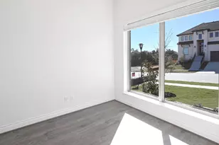 426 Fountain Grass Dr, San Marcos, TX 78666 - Photo 10