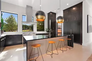 100 Overlook Dr, Liberty Hill, TX 78642 - Photo 4