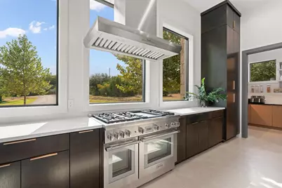 100 Overlook Drive, Liberty Hill, TX 78642 - Photo 12