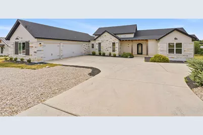 1326 Via Principale Drive, New Braunfels, TX 78132 - Photo 2