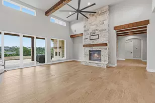 1326 Via Principale Dr, New Braunfels, TX 78132 - Photo 4