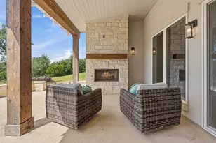 1326 Via Principale Dr, New Braunfels, TX 78132 - Photo 36