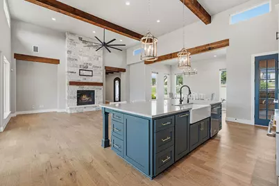 1326 Via Principale Drive, New Braunfels, TX 78132 - Photo 14