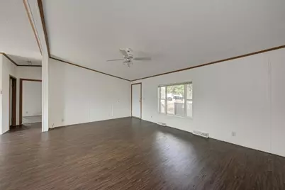 187 SE Horseshoe Bend, San Marcos, TX 78666 - Photo 8