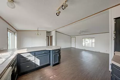 187 SE Horseshoe Bend, San Marcos, TX 78666 - Photo 14