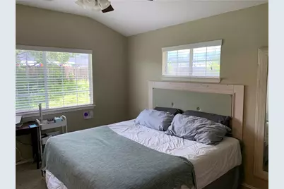 1900 Scofield Ridge Parkway #1202, Austin, TX 78727 - Photo 8