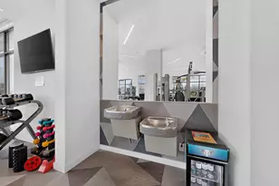800 Embassy Dr, Austin, TX 78702 - Photo 38