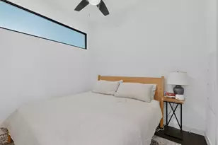 800 Embassy Dr, Austin, TX 78702 - Photo 16