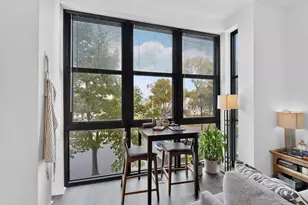 800 Embassy Dr, Austin, TX 78702 - Photo 12
