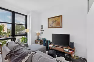 800 Embassy Dr, Austin, TX 78702 - Photo 8