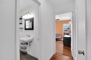 1607 E 4th St, Taylor, TX 76574 - Photo 16