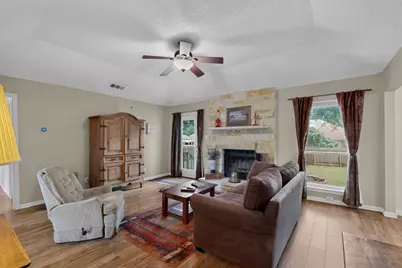 507 Thousand Oaks Boulevard, Georgetown, TX 78628 - Photo 6
