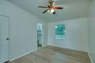 132 Co Rd 247, Georgetown, TX 78633 - Photo 22
