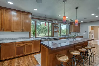 150 Shady Lane, Marble Falls, TX 78654 - Photo 16