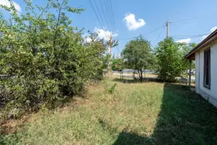 4801 Lott Ave, Austin, TX 78721 - Photo 10