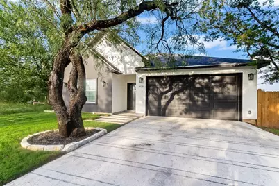 629 Aspen Lane, Horseshoe Bay, TX 78657 - Photo 2