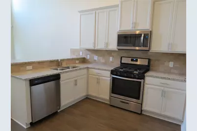 2304 S Lakeline Boulevard #432, Cedar Park, TX 78613 - Photo 4