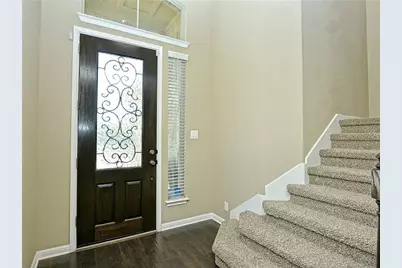9512 Solana Vista Loop #B, Austin, TX 78750 - Photo 4