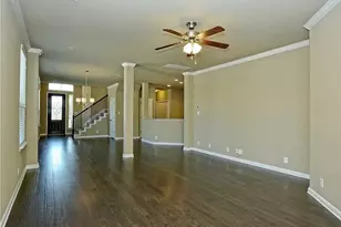 9512 Solana Vista Loop, Austin, TX 78750 - Photo 6