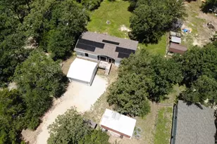 2846 Overlook Dr, Caldwell, TX 77836 - Photo 2