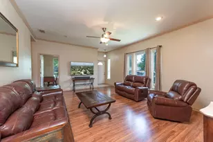 7 River St, Prairie Lea, TX 78661 - Photo 10