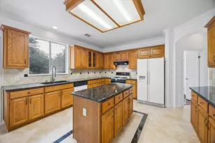 1010 Twin Terrace Ct, Round Rock, TX 78665 - Photo 10