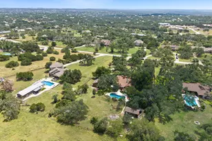 502 S Lariat Cir, Dripping Springs, TX 78620 - Photo 32