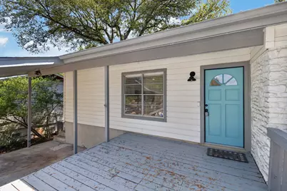 2703 Princeton Drive, Austin, TX 78741 - Photo 4