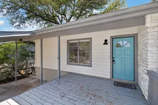 2703 Princeton Dr, Austin, TX 78741 - Photo 4