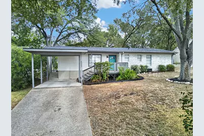 2703 Princeton Drive, Austin, TX 78741 - Photo 1