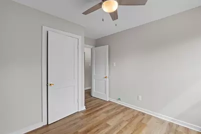718 Hunter Drive, Rockdale, TX 76567 - Photo 14