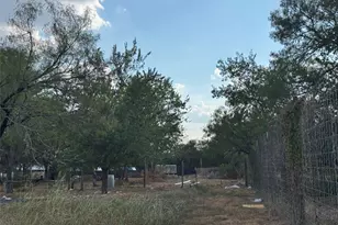 490 Rosewood Dr, Dale, TX 78616 - Photo 14