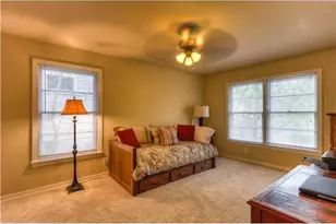 2111 W 10th St, Austin, TX 78703 - Photo 16