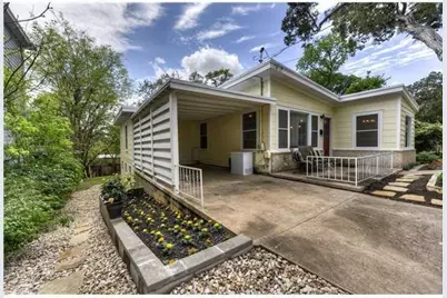 2111 W 10th Street, Austin, TX 78703 - Photo 2