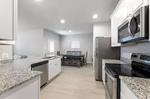 717 Peak Pl, Seguin, TX 78155 - Photo 8